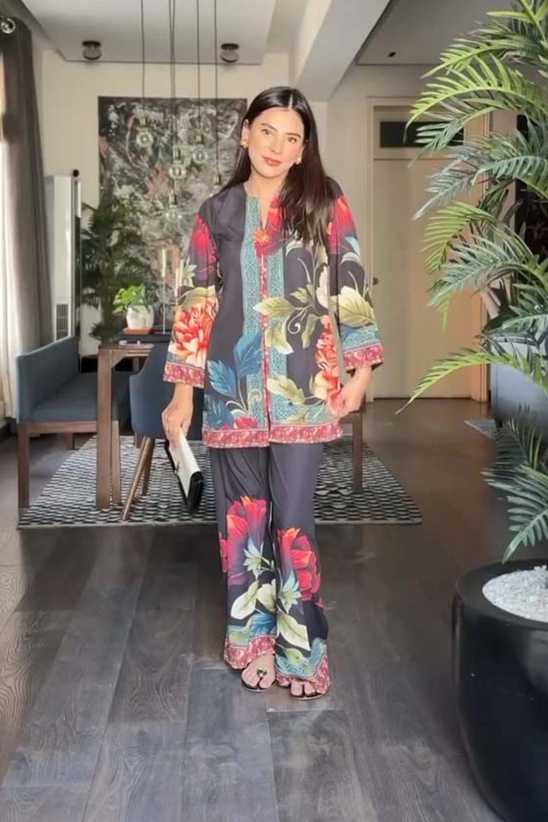 Majestic Rose Black (Digital 2 Pcs)