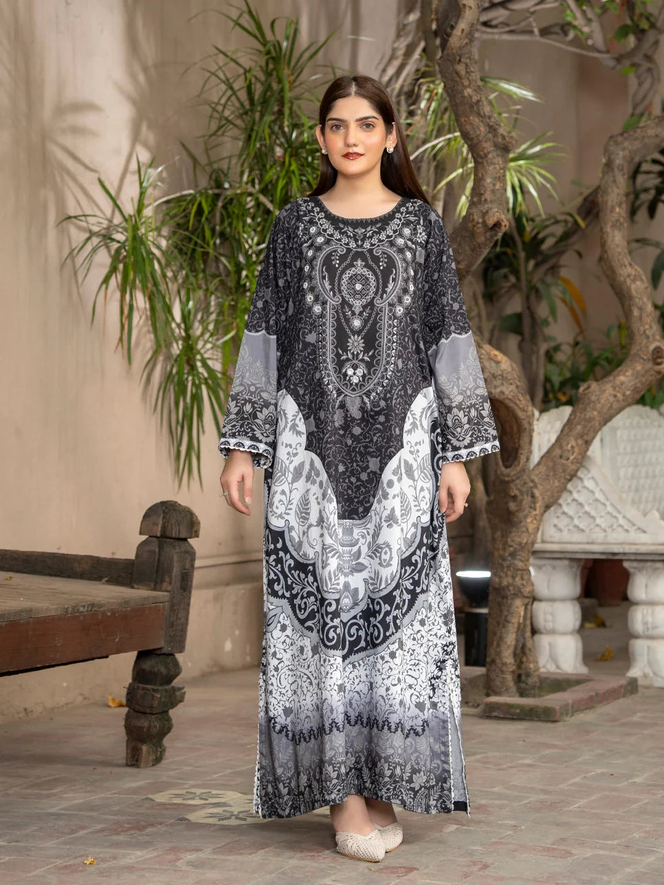 Zirwa Silk Printed Kaftaan 2 PCs