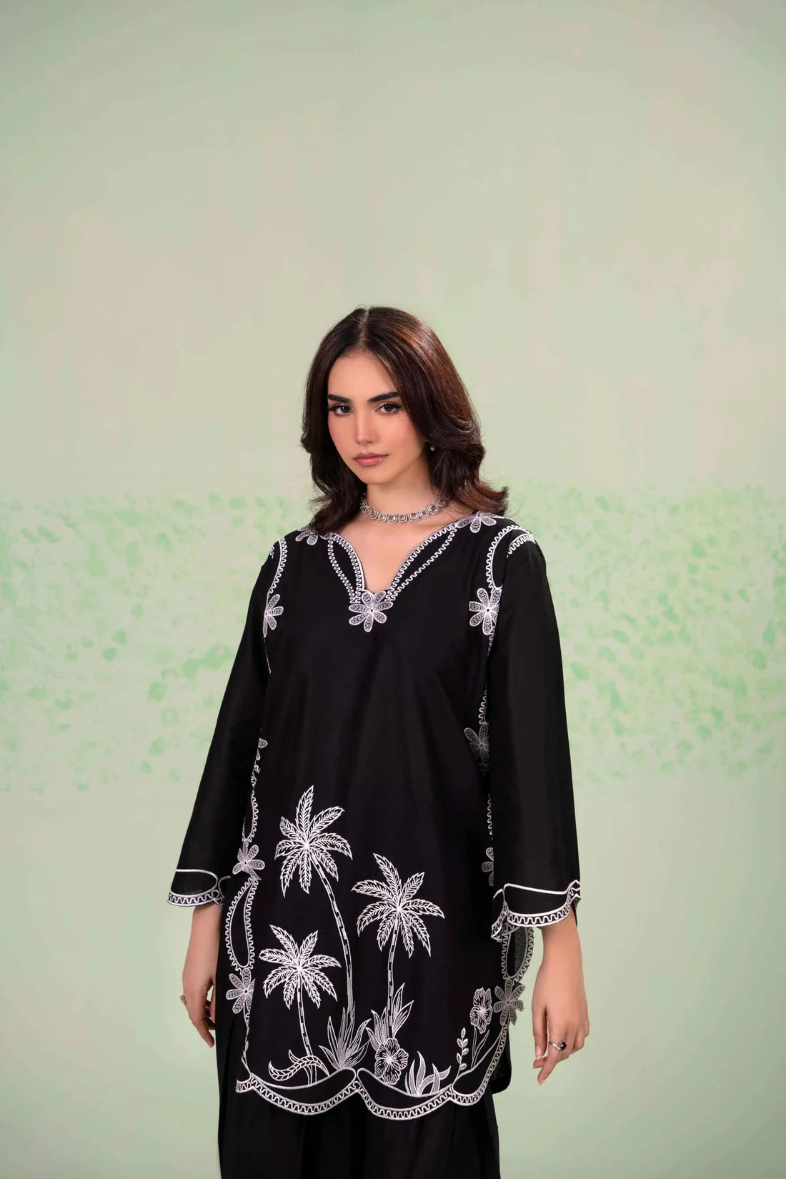 BLACK Beauty Embroided 2 PCs
