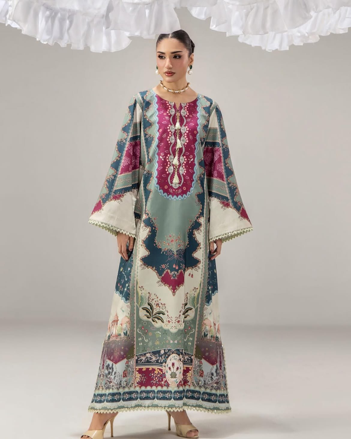 Zyra Silk Printed Kaftaan 2 PCs