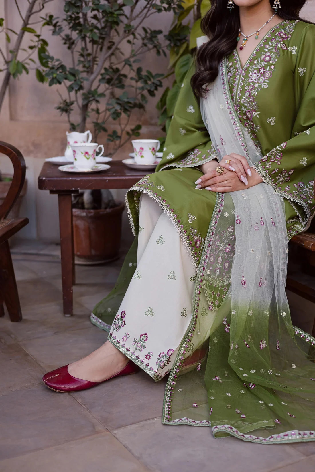 Olive Charm Embroided 3 PCs