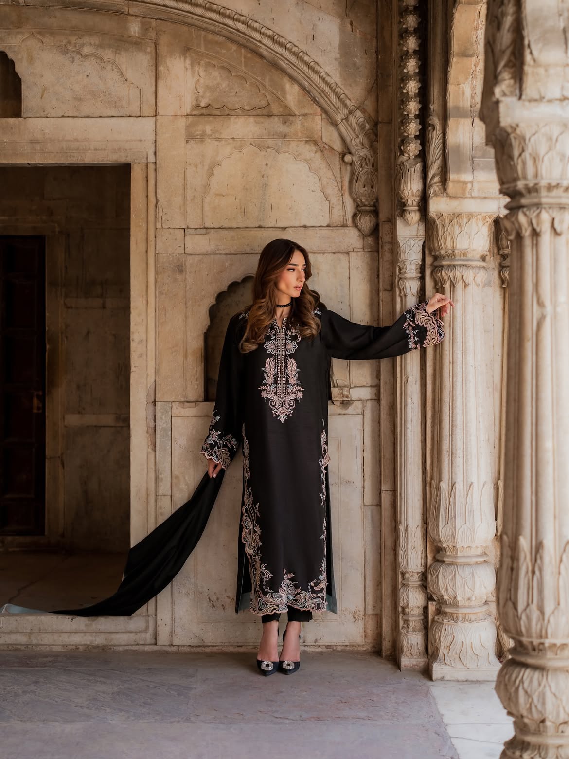 Bismal Embroidered 3-Piece Suit
