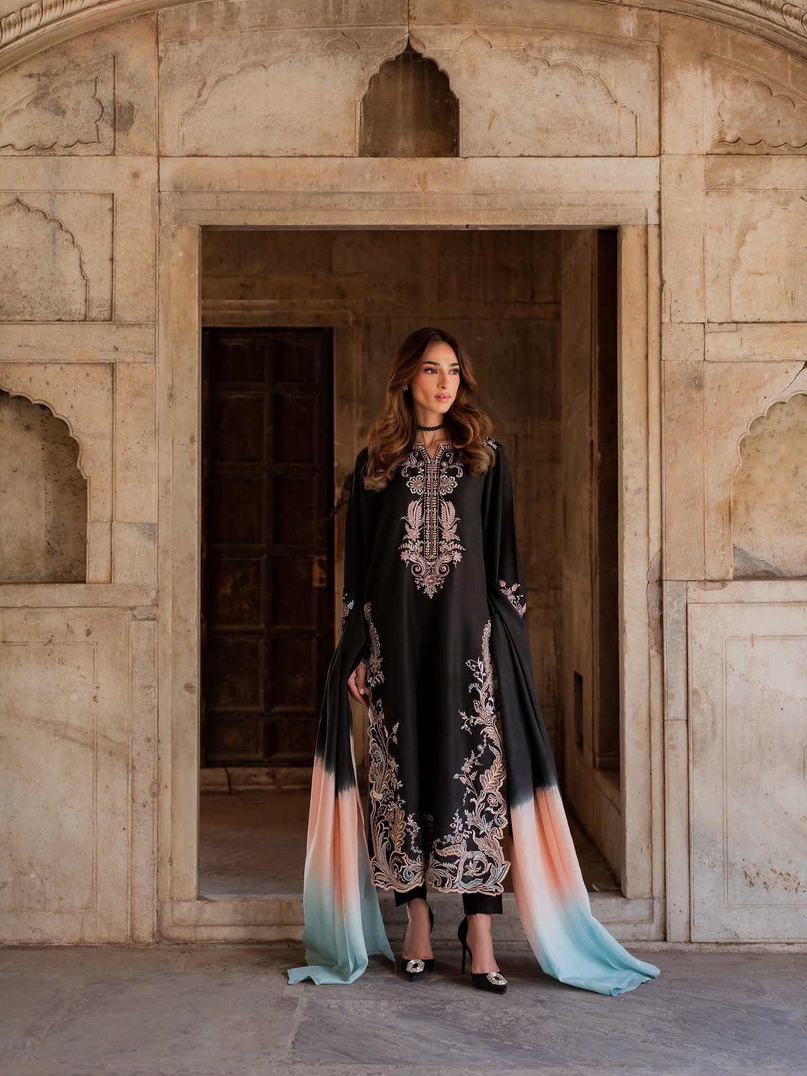 Bismal Embroidered 3-Piece Suit