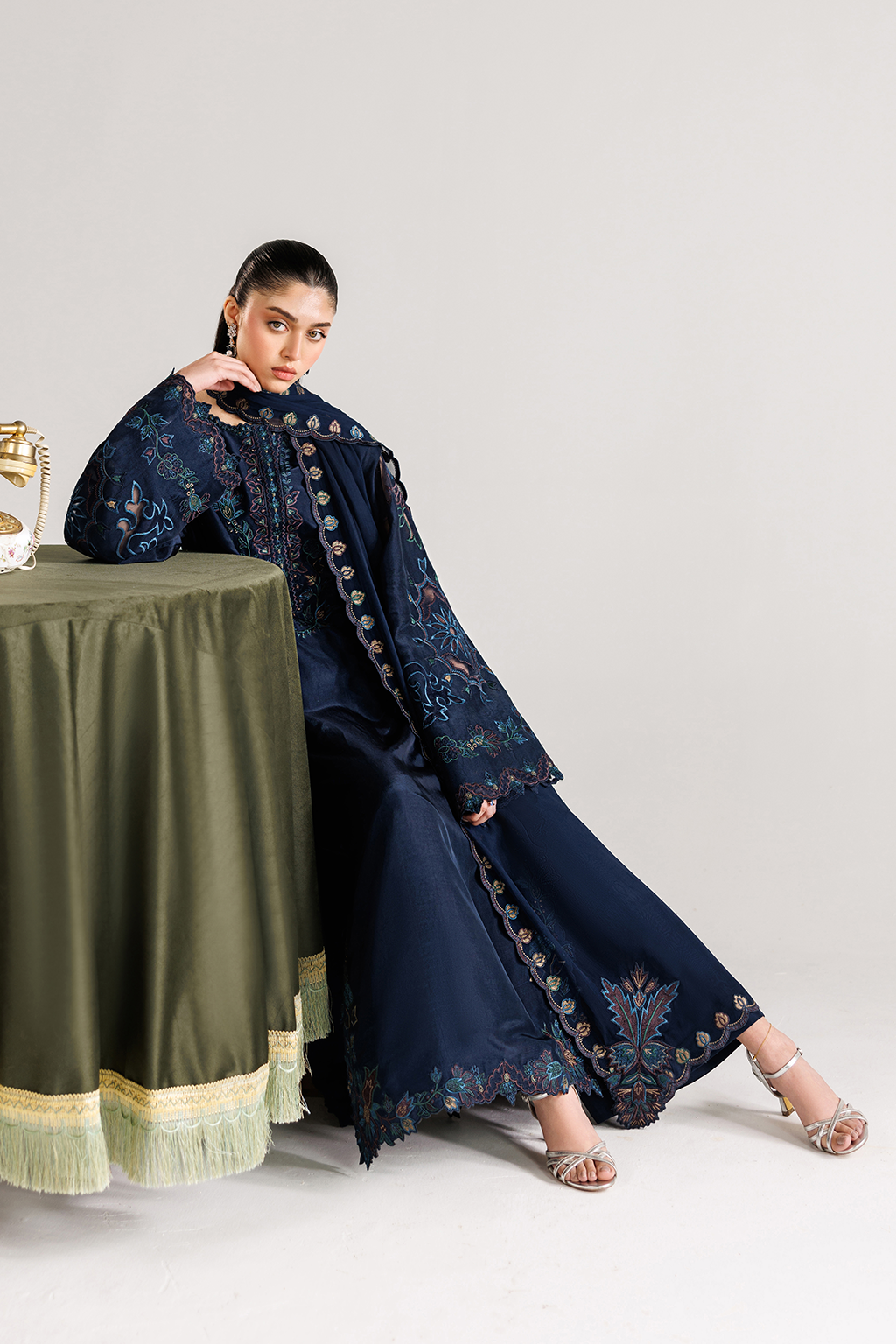 Afsheen Embroided 3 PCs