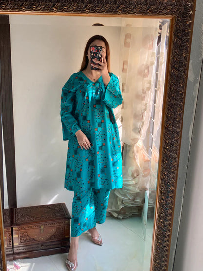 DilKash (Stitched 2 Pcs)