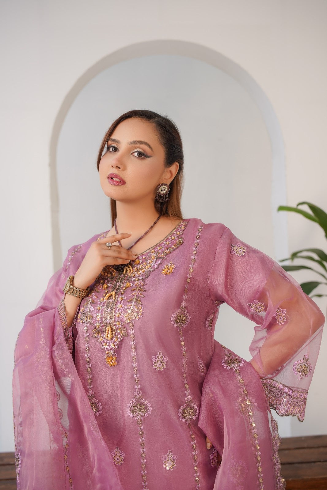 Parsa Fancy  ( Stitched 3 Pcs )