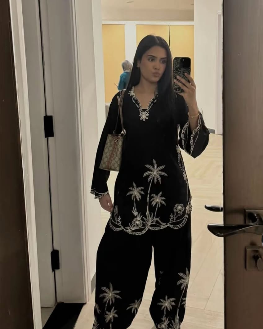 BLACK Beauty Embroided 2 PCs
