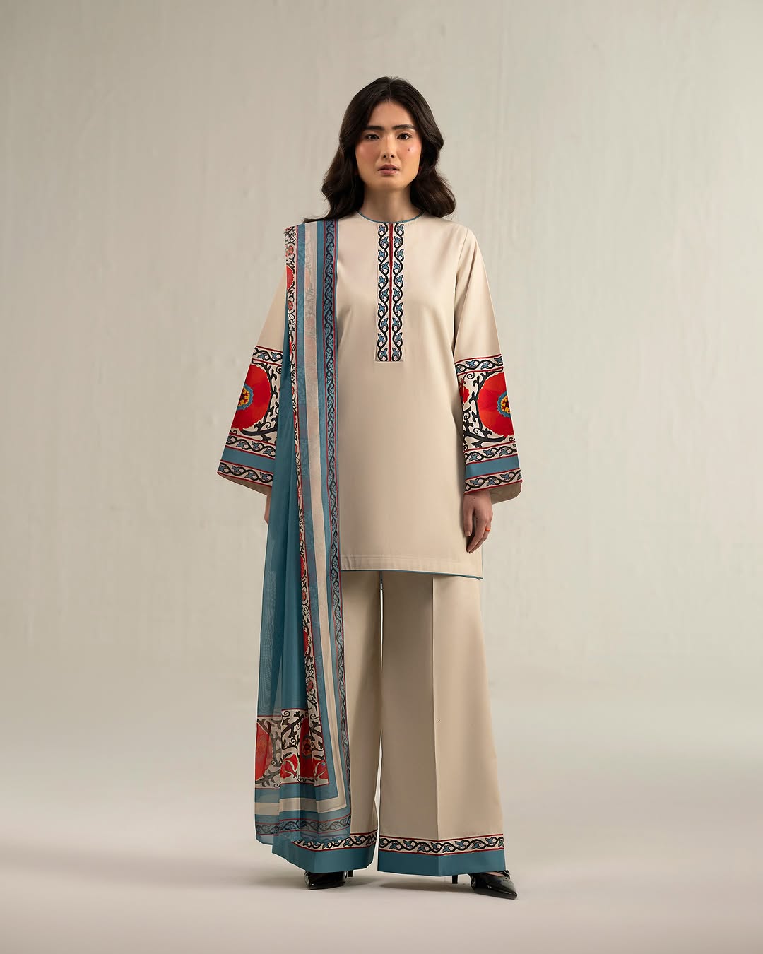 Noor e Khas (Stitched 3 PCs)