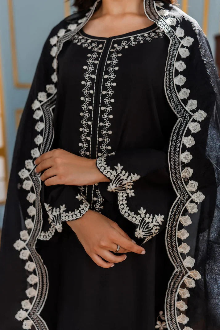 BaTik Long Length (Embroidery 3 Pcs)