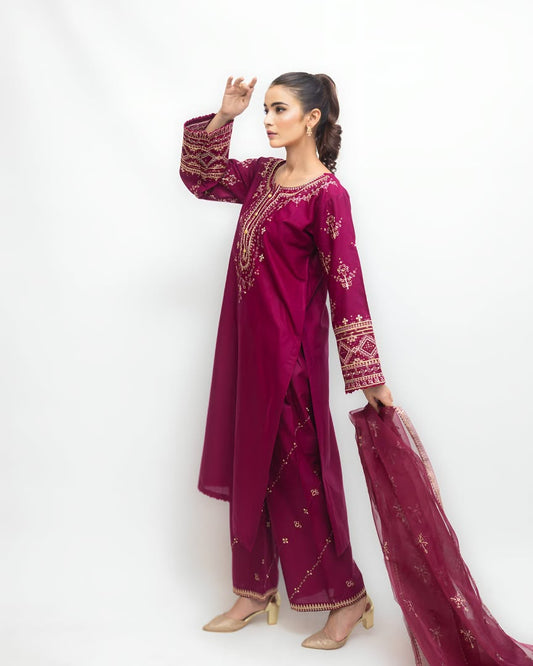 Tea Pink  (Embroided 3 PCs)