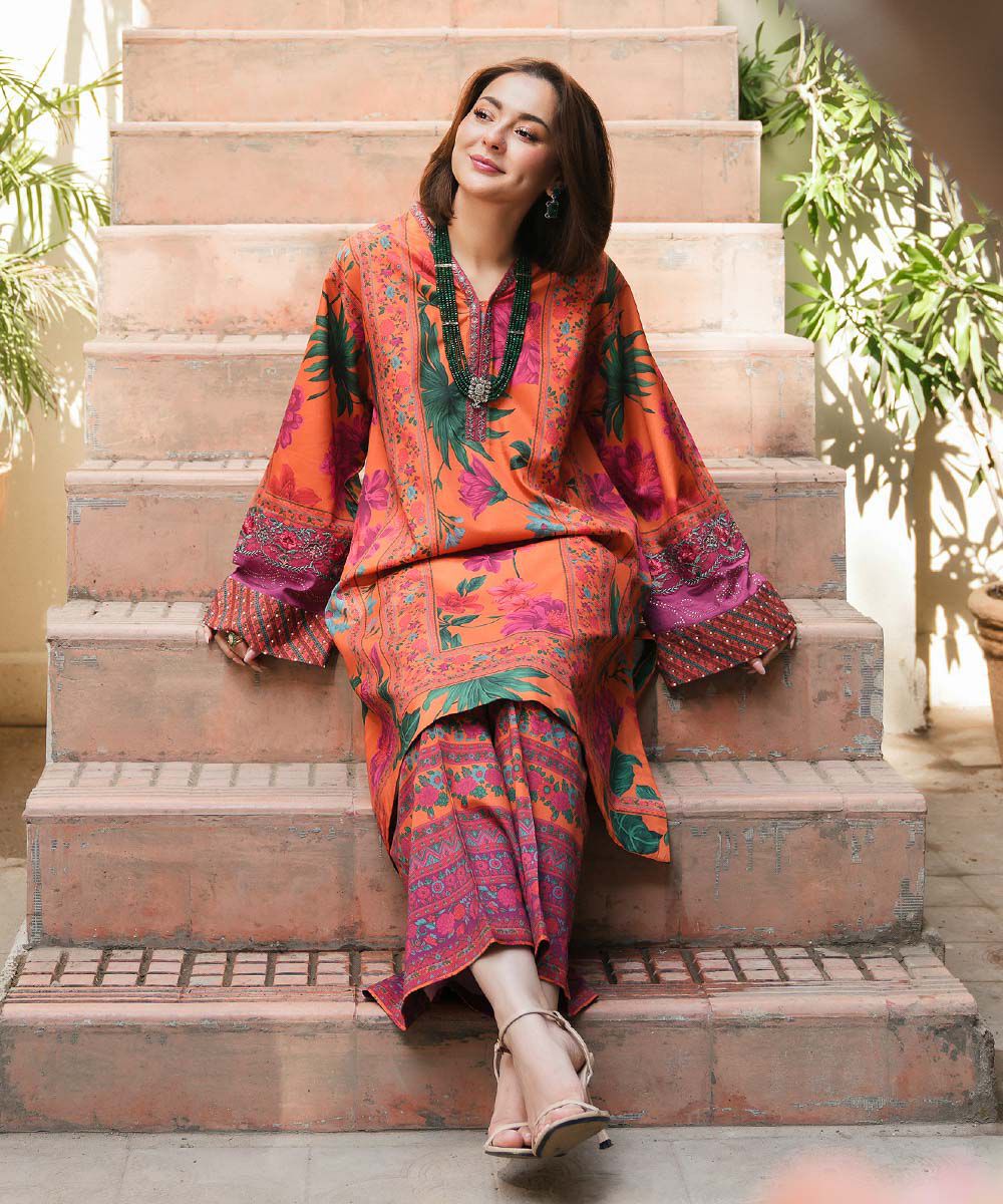 Hania Amir (Printed 2 PCs)