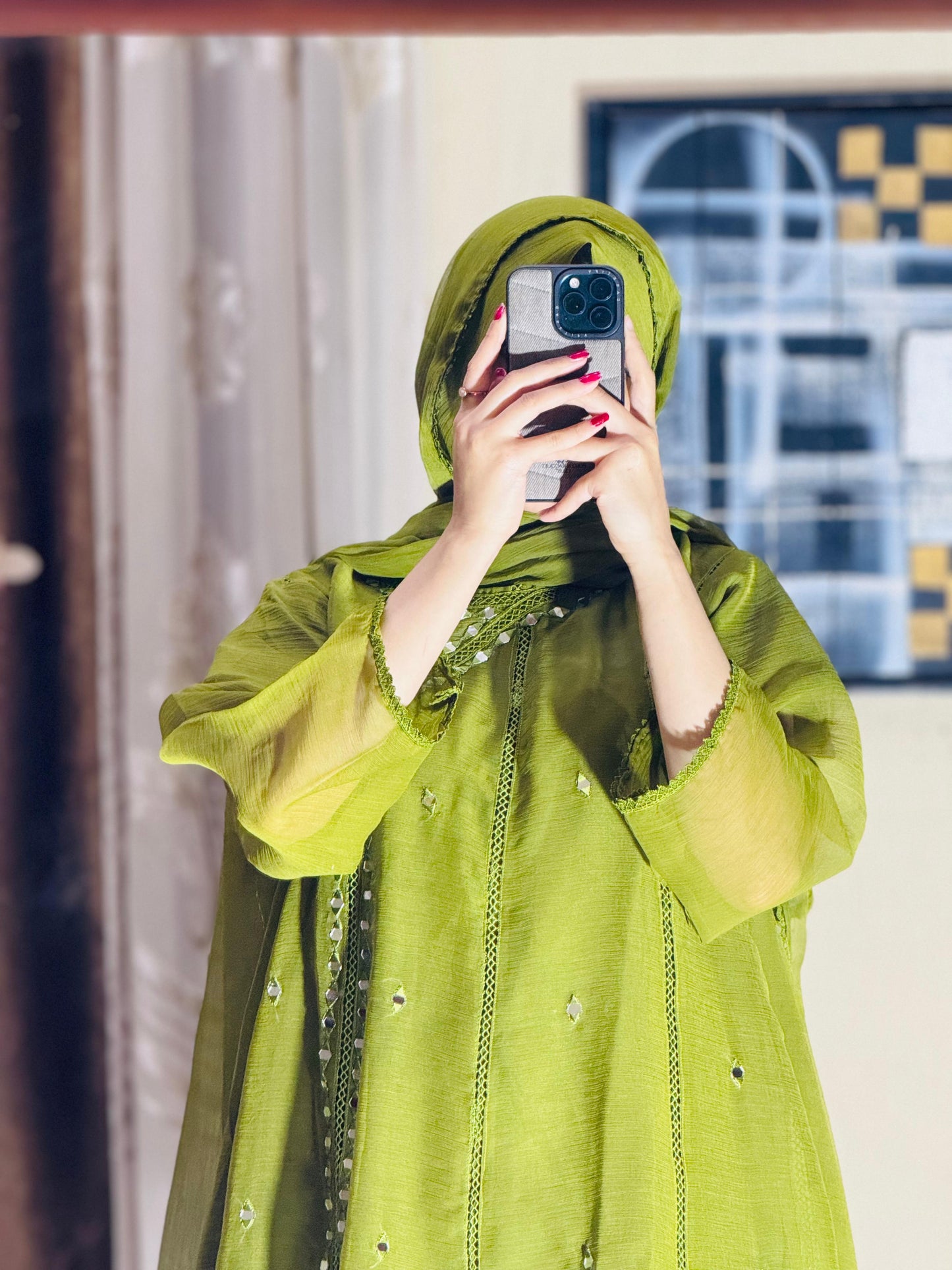 Mahnoor  ( Stitched 3 Pcs )