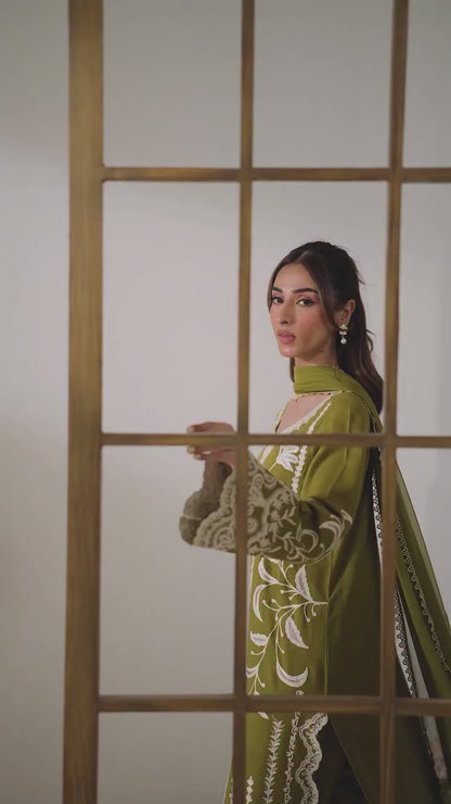 Janaan Embroided 3 PCs